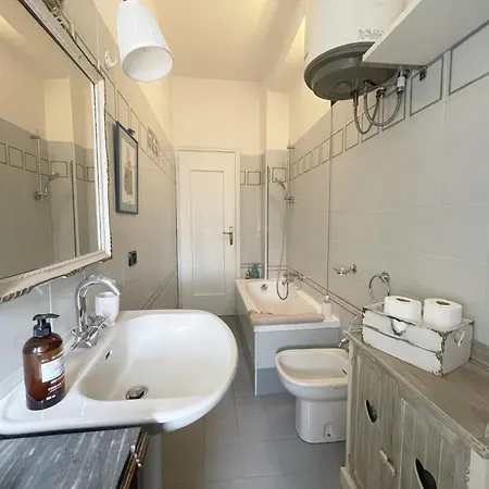 The Vintage Flat-milano & Pavia- Ieo & Humanitas Apartment Locate di Triulzi
